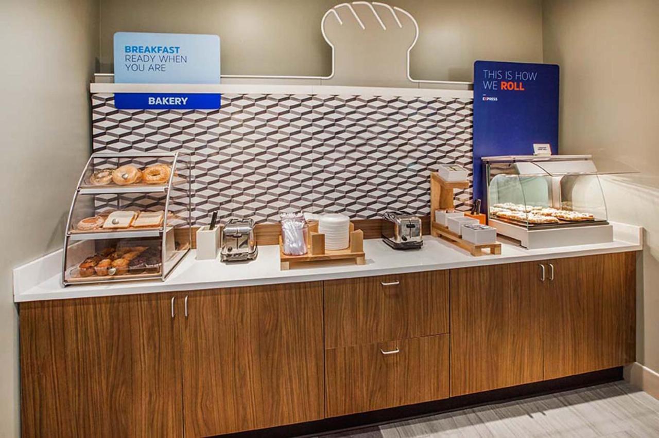 Holiday Inn Express & Suites - Hardeeville-Hilton Head By Ihg Exteriér fotografie